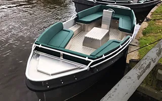 6 persoons luxe sloep huren Weerribben